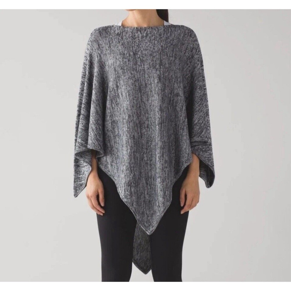 Lululemon Mantra Scarf Boolux Knit Wrap Poncho OS